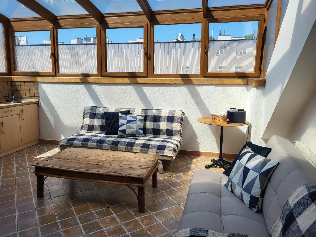 Sunflower Prague Apartments And Suites 外观 照片